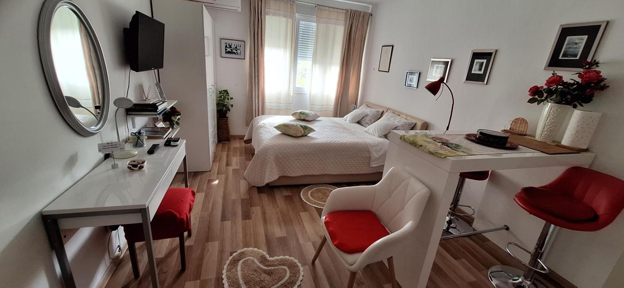 Klara Studio Apartman Спліт Екстер'єр фото